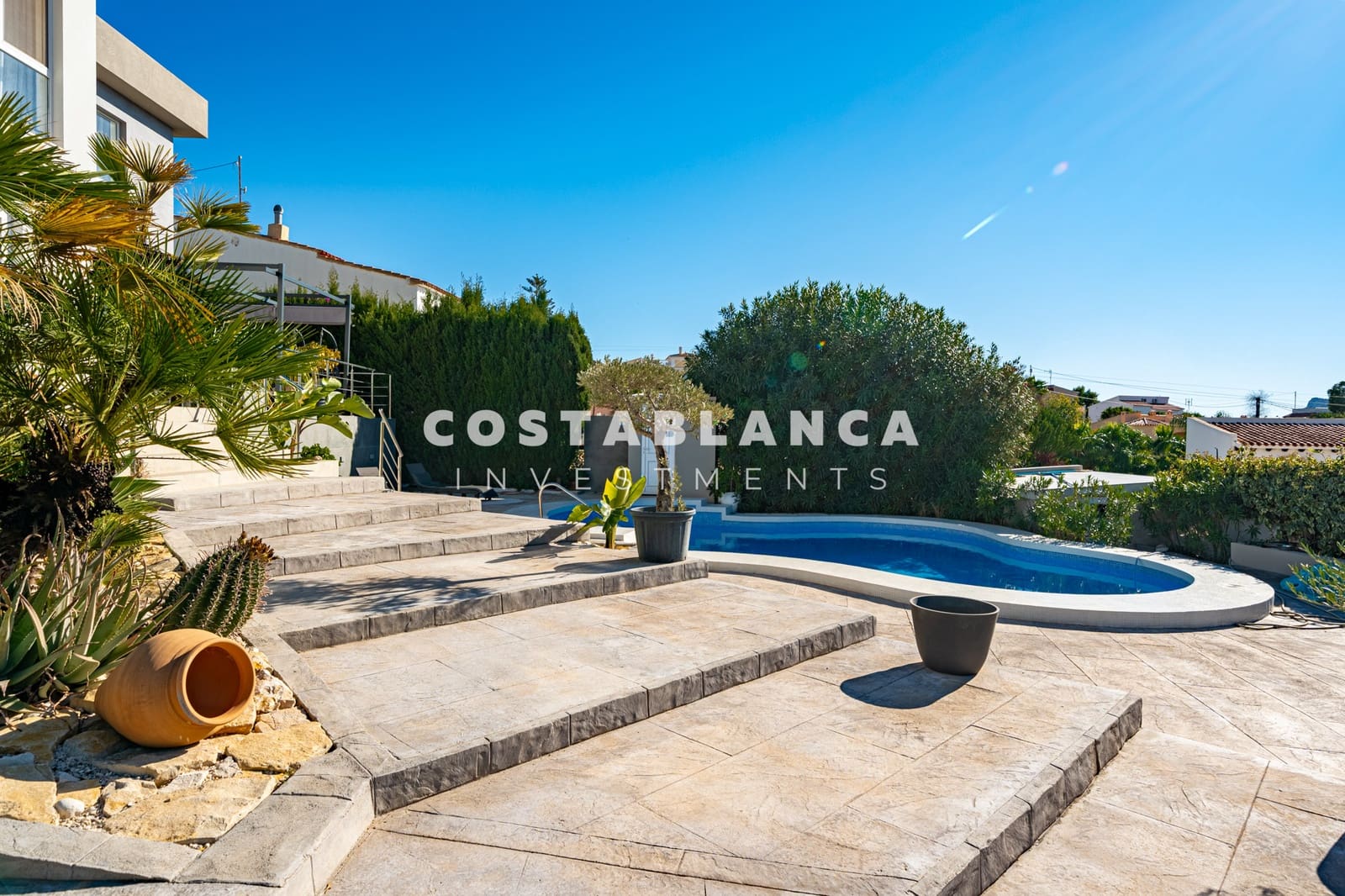 4 soveværelse Villa til salg i Calpe / Calp med swimmingpool garage - € 1.090.000 (Ref: 9494885)