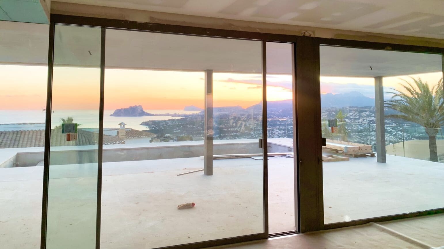 3 bedroom Villa for sale in Benitachell / Benitatxell with pool garage - € 2,495,000 (Ref: 9494886)