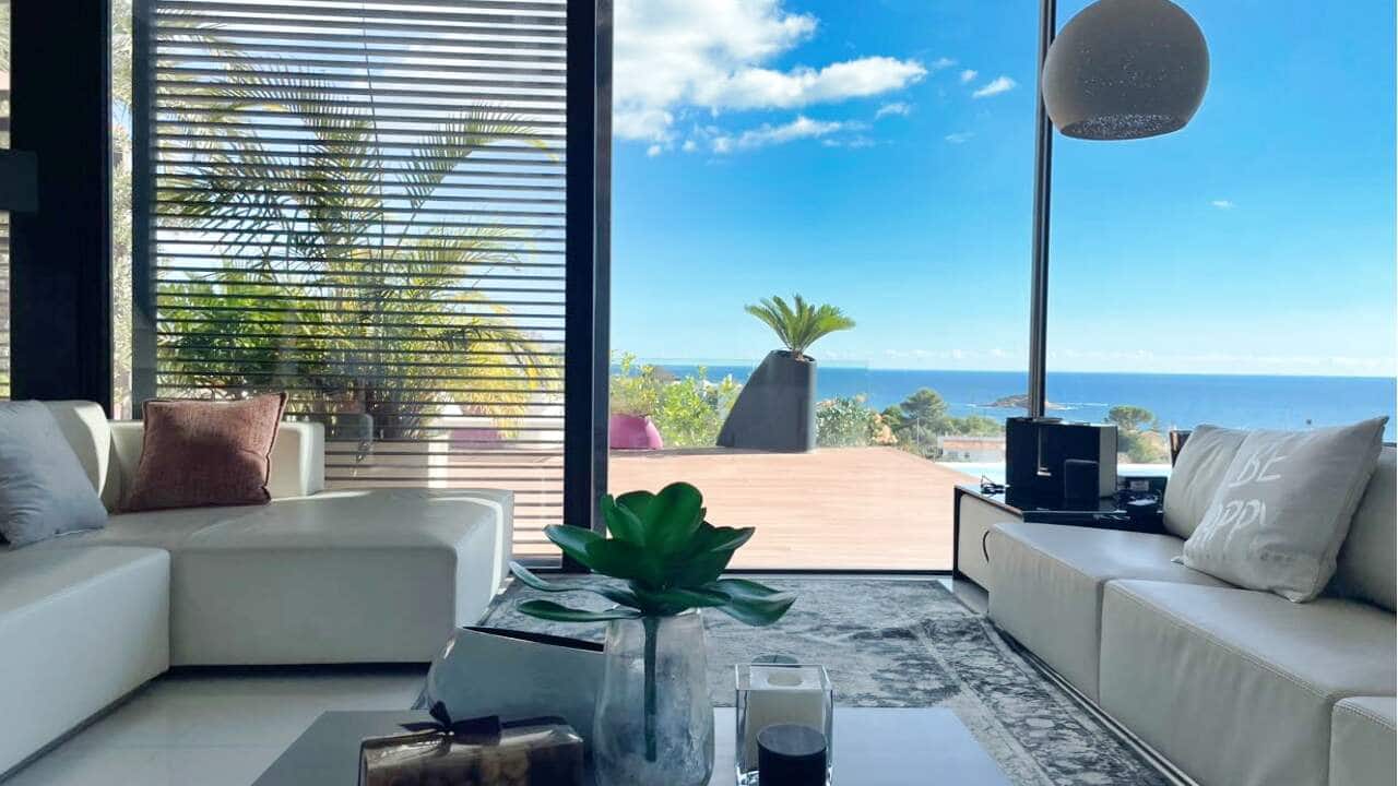 4 sypialnia Willa na sprzedaż w Altea z basenem garażem - 1 800 000 € (Ref: 9494887)