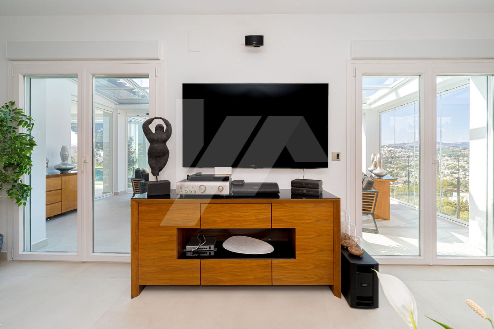 5 bedroom Villa for sale in Moraira with pool garage - € 2,495,000 (Ref: 9494889)