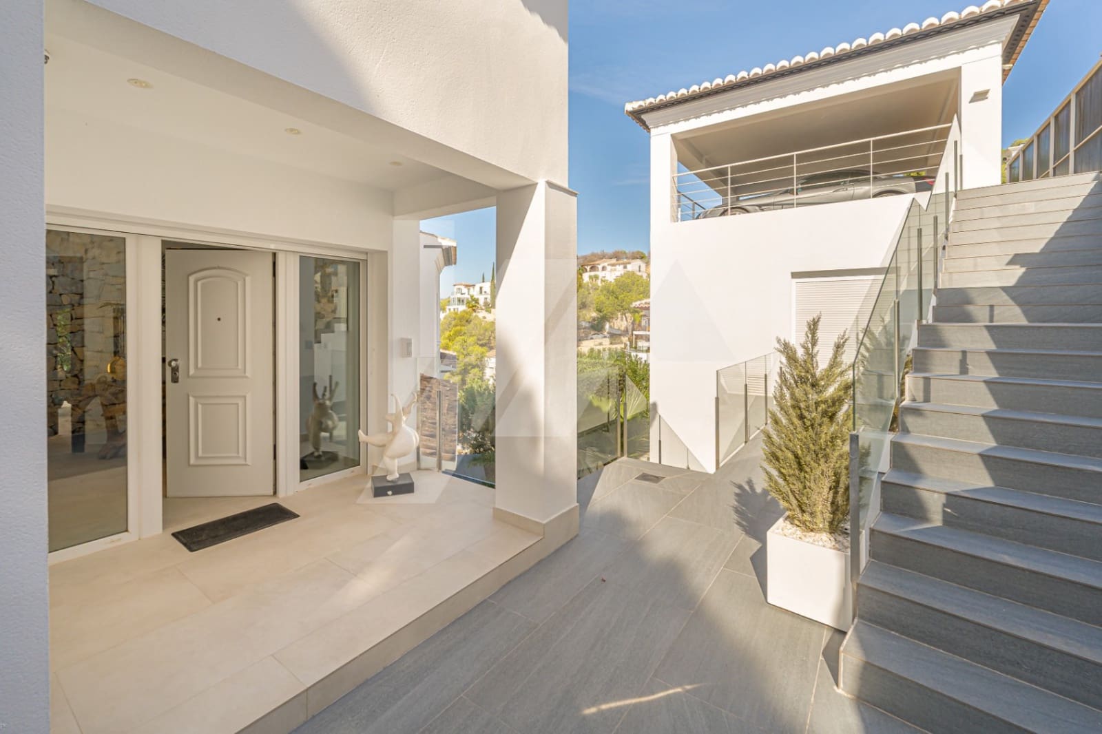 5 bedroom Villa for sale in Moraira with pool garage - € 2,495,000 (Ref: 9494889)