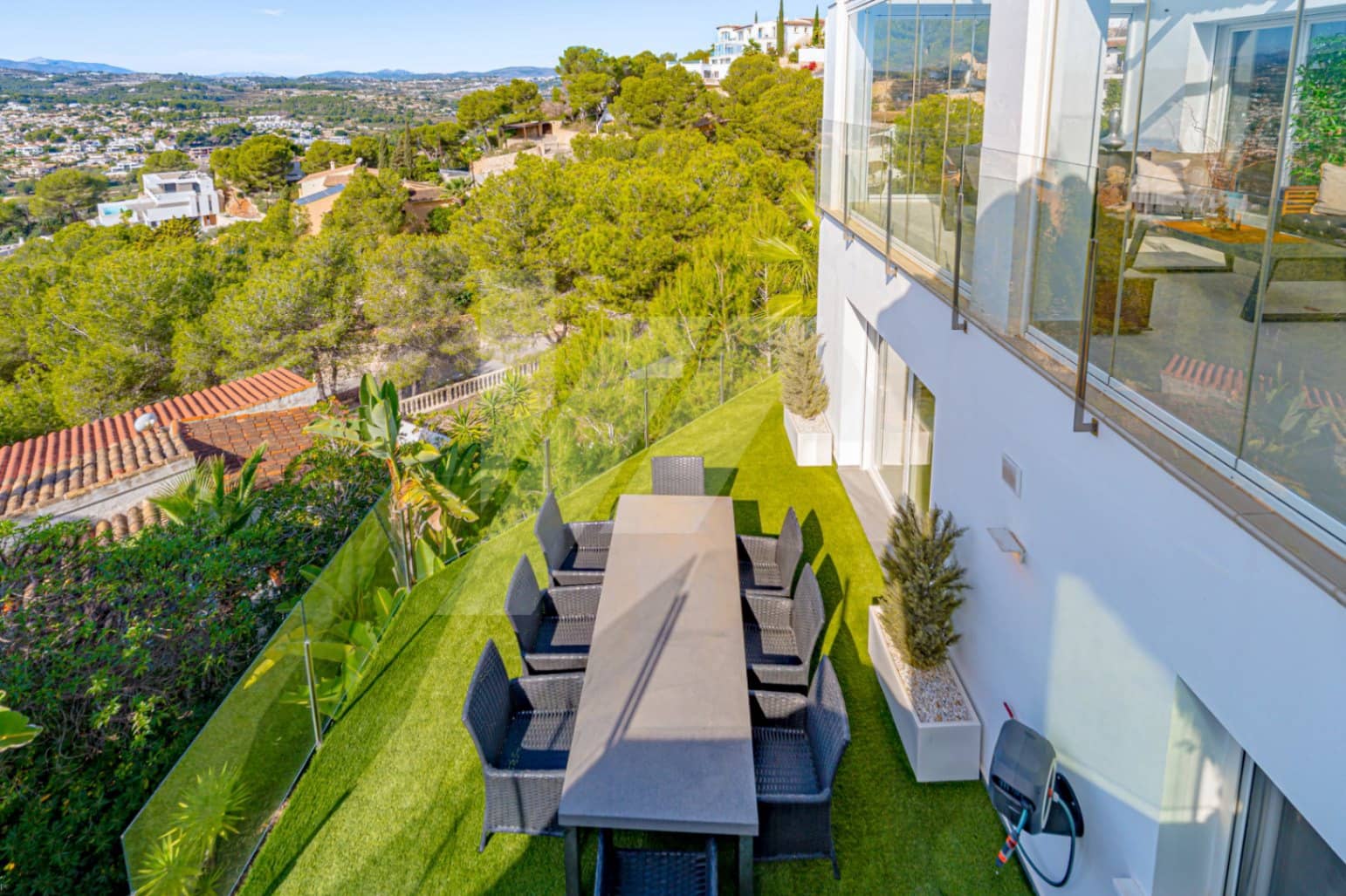 5 bedroom Villa for sale in Moraira with pool garage - € 2,495,000 (Ref: 9494889)