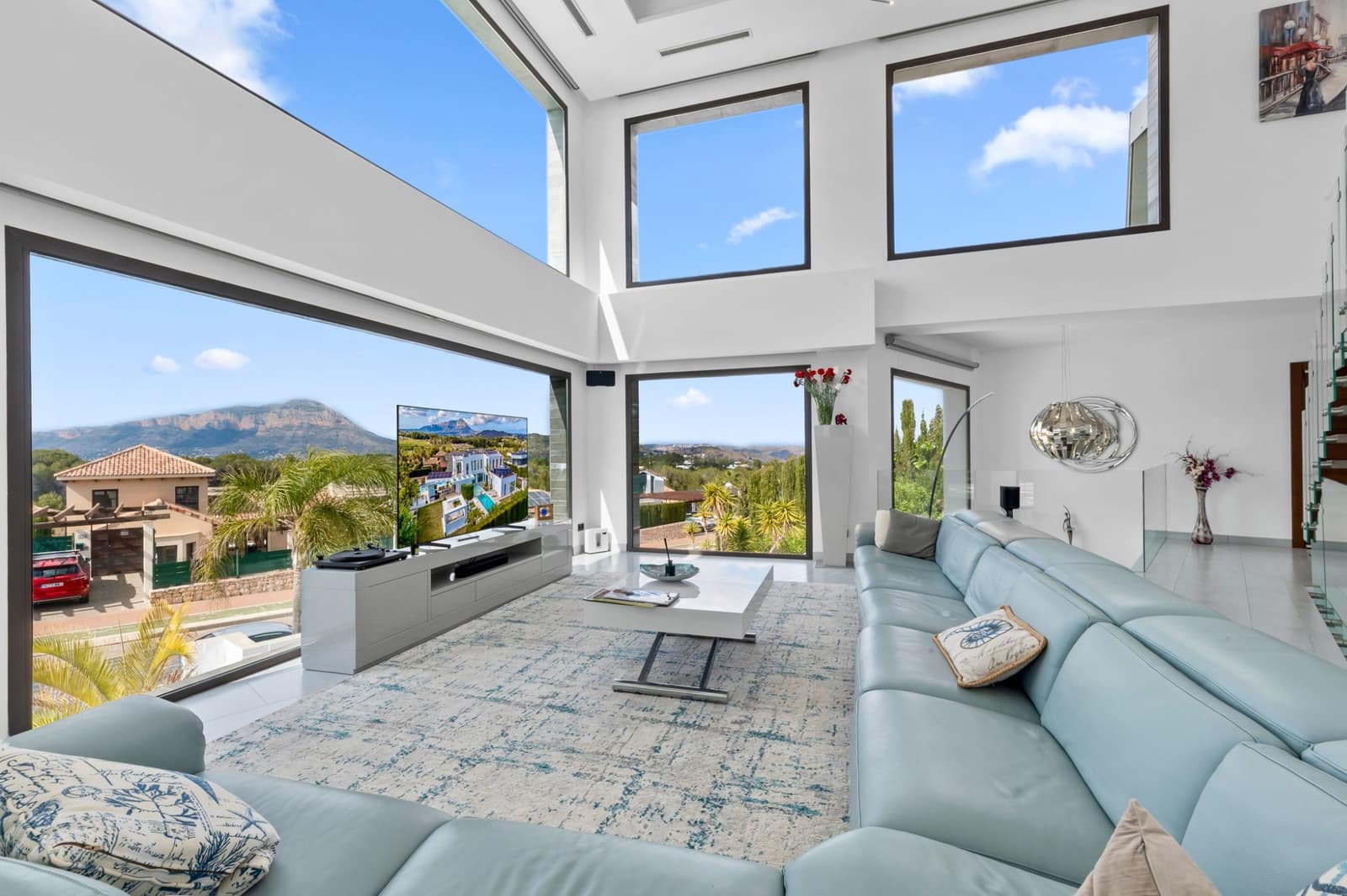 5 bedroom Villa for sale in Javea / Xabia with pool garage - € 2,350,000 (Ref: 9494891)