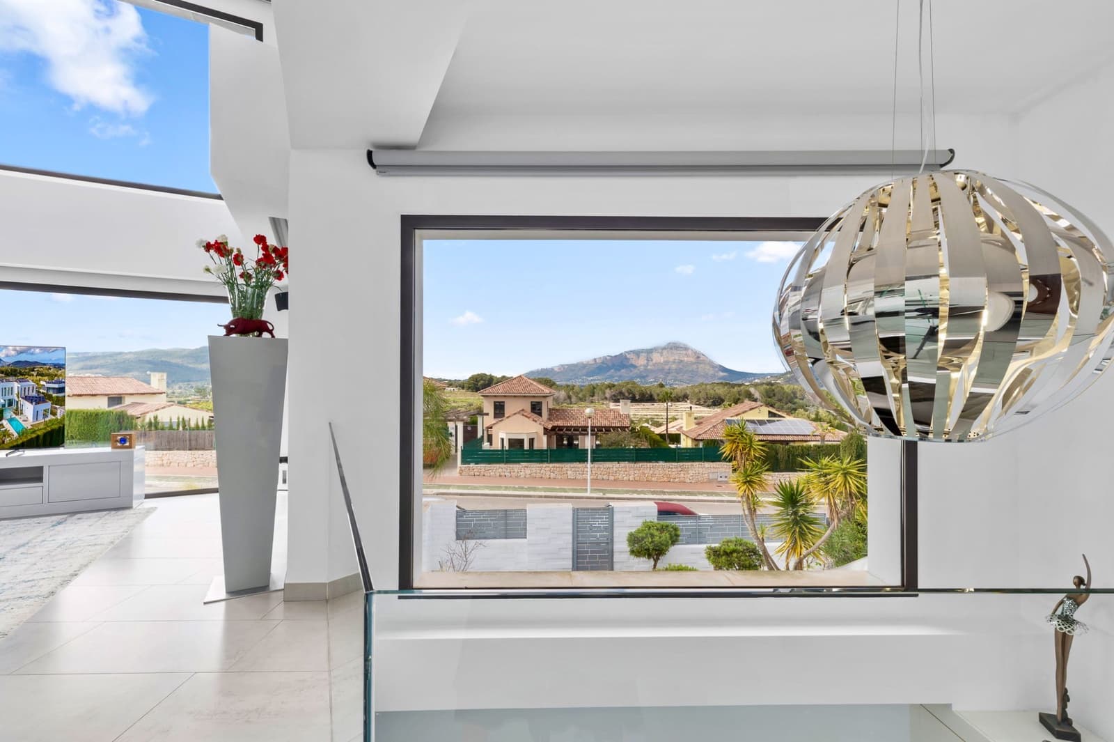 5 bedroom Villa for sale in Javea / Xabia with pool garage - € 2,350,000 (Ref: 9494891)