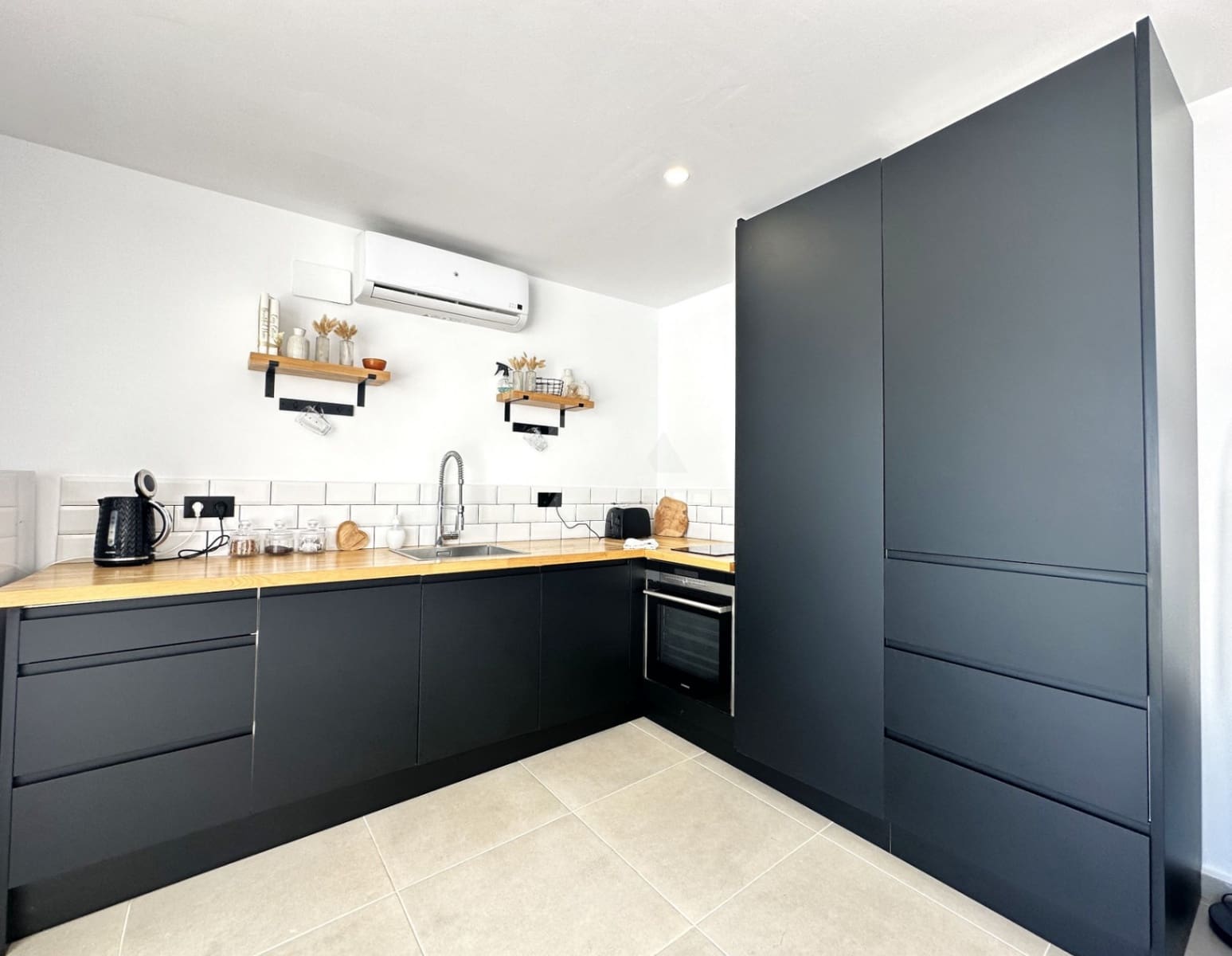 4 chambre Villa/Maison à vendre à Benissa avec piscine garage - 1 199 000 € (Ref: 9494893)