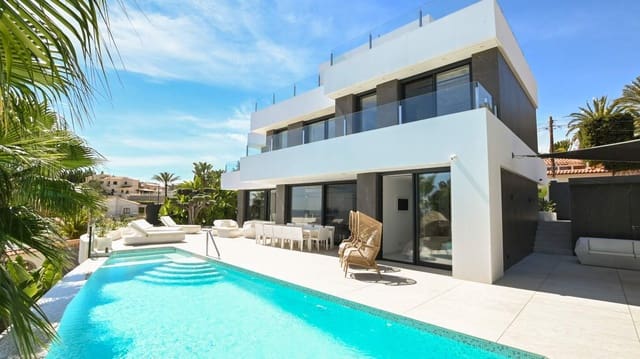4 soveværelse Villa til salg i Calpe / Calp med swimmingpool garage - € 2.800.000 (Ref: 9494894)