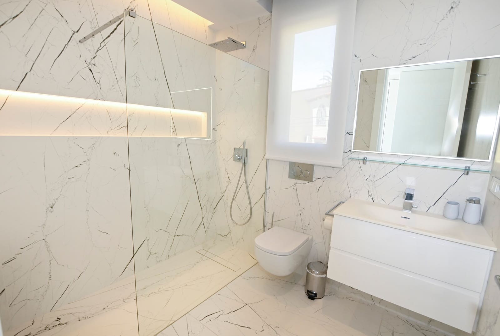 4 soveværelse Villa til salg i Calpe / Calp med swimmingpool garage - € 2.800.000 (Ref: 9494894)