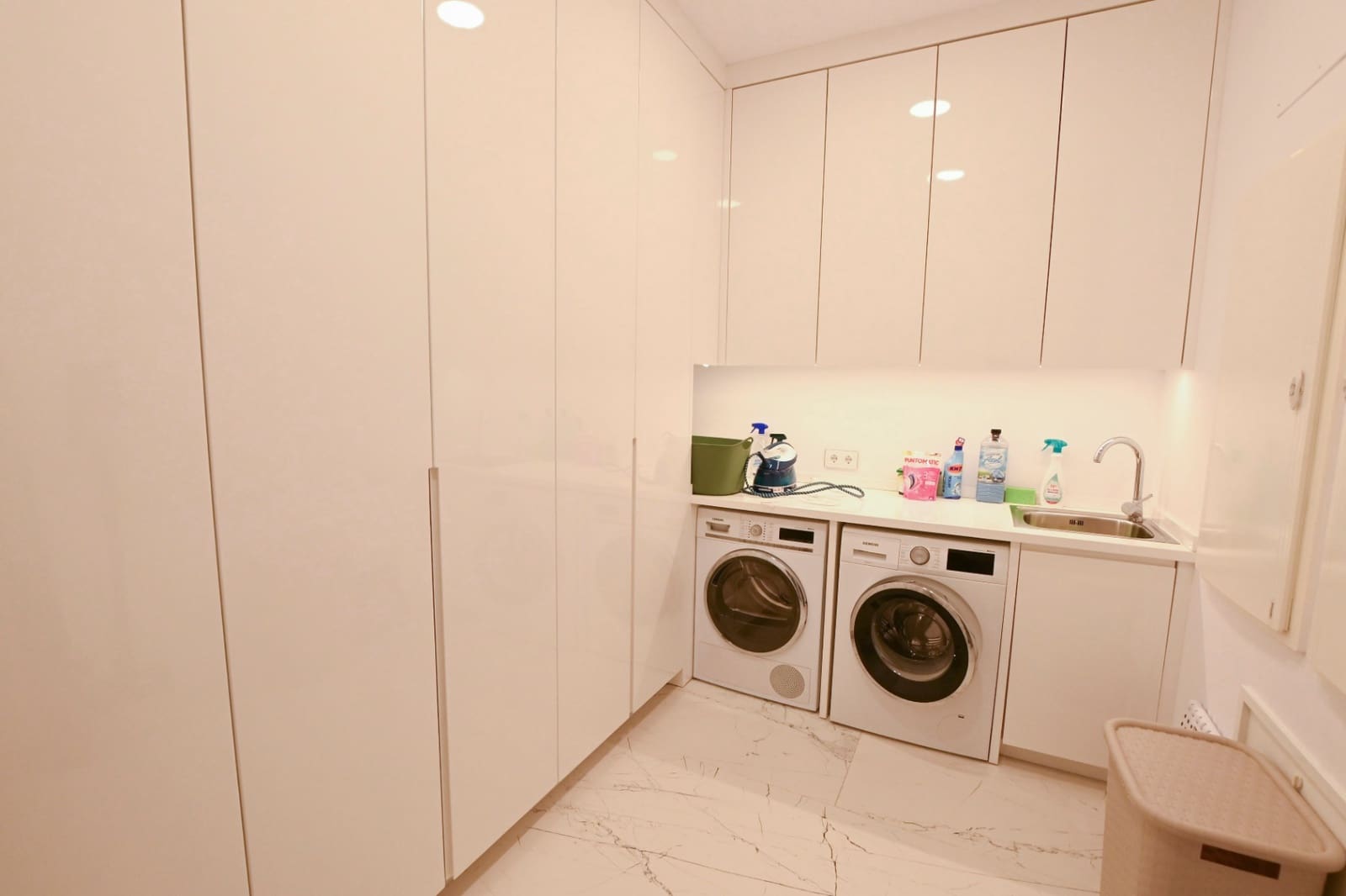 4 soveværelse Villa til salg i Calpe / Calp med swimmingpool garage - € 2.800.000 (Ref: 9494894)