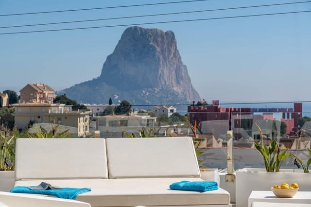 4 soveværelse Villa til salg i Calpe / Calp med swimmingpool garage - € 2.990.000 (Ref: 9494894)