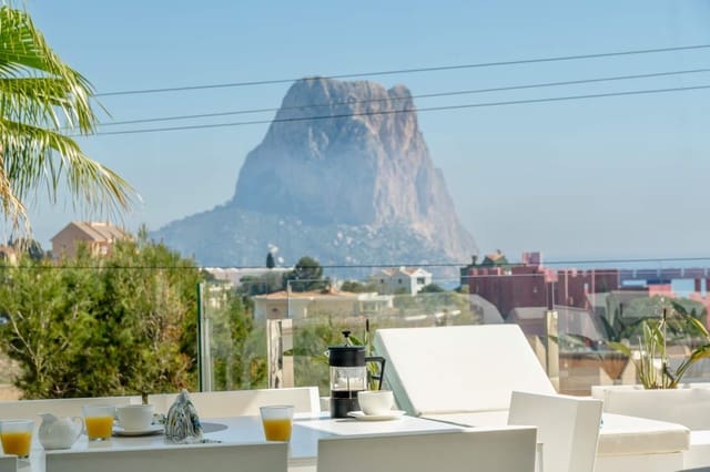 4 soveværelse Villa til salg i Calpe / Calp med swimmingpool garage - € 2.990.000 (Ref: 9494894)