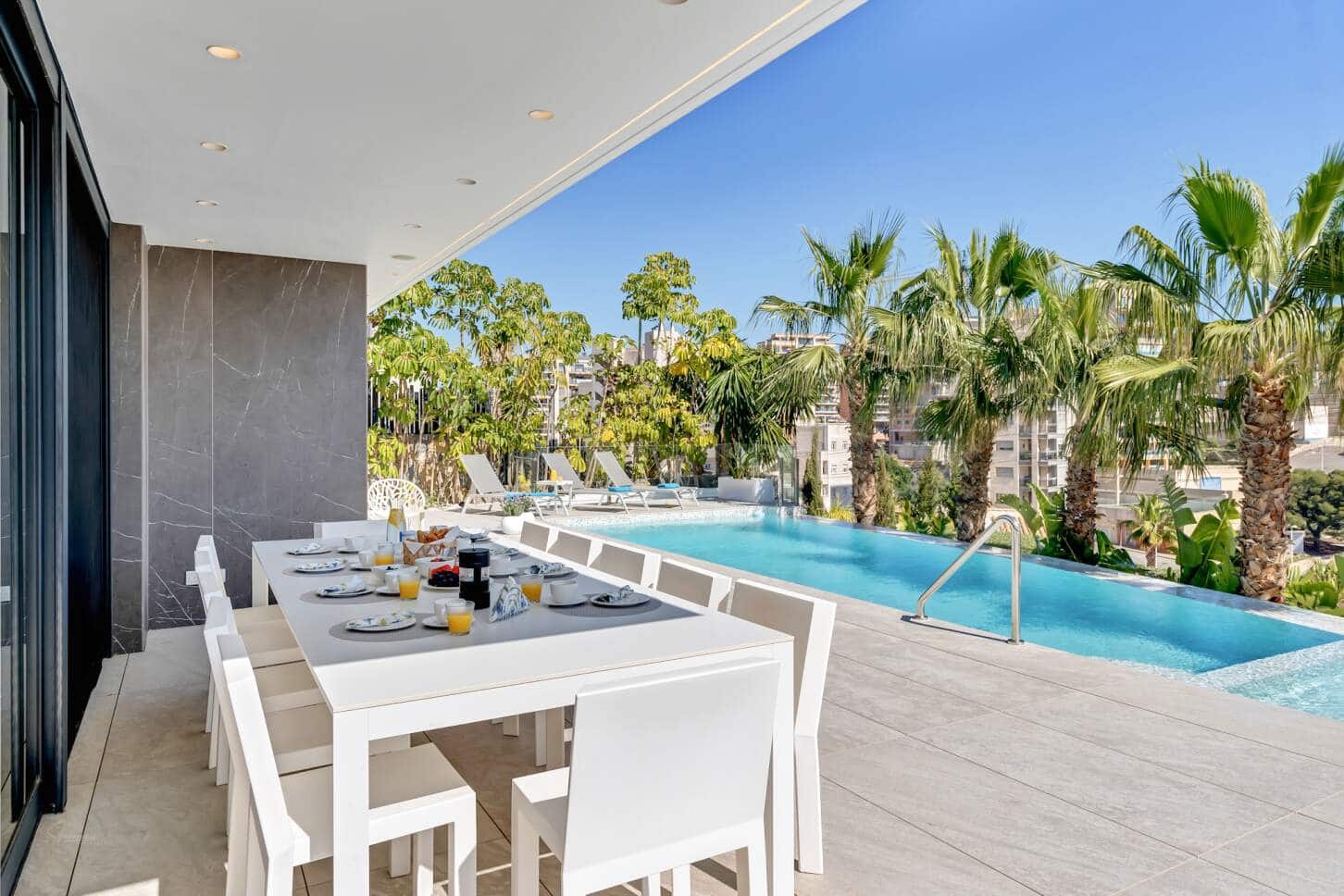 4 Zimmer Villa zu verkaufen in Calpe / Calp mit Pool Garage - 2.990.000 € (Ref: 9494894)