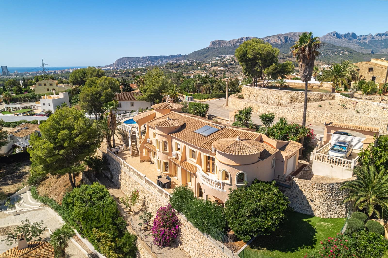 4 chambre Villa/Maison à vendre à Calpe / Calp avec piscine garage - 849 000 € (Ref: 9494895)