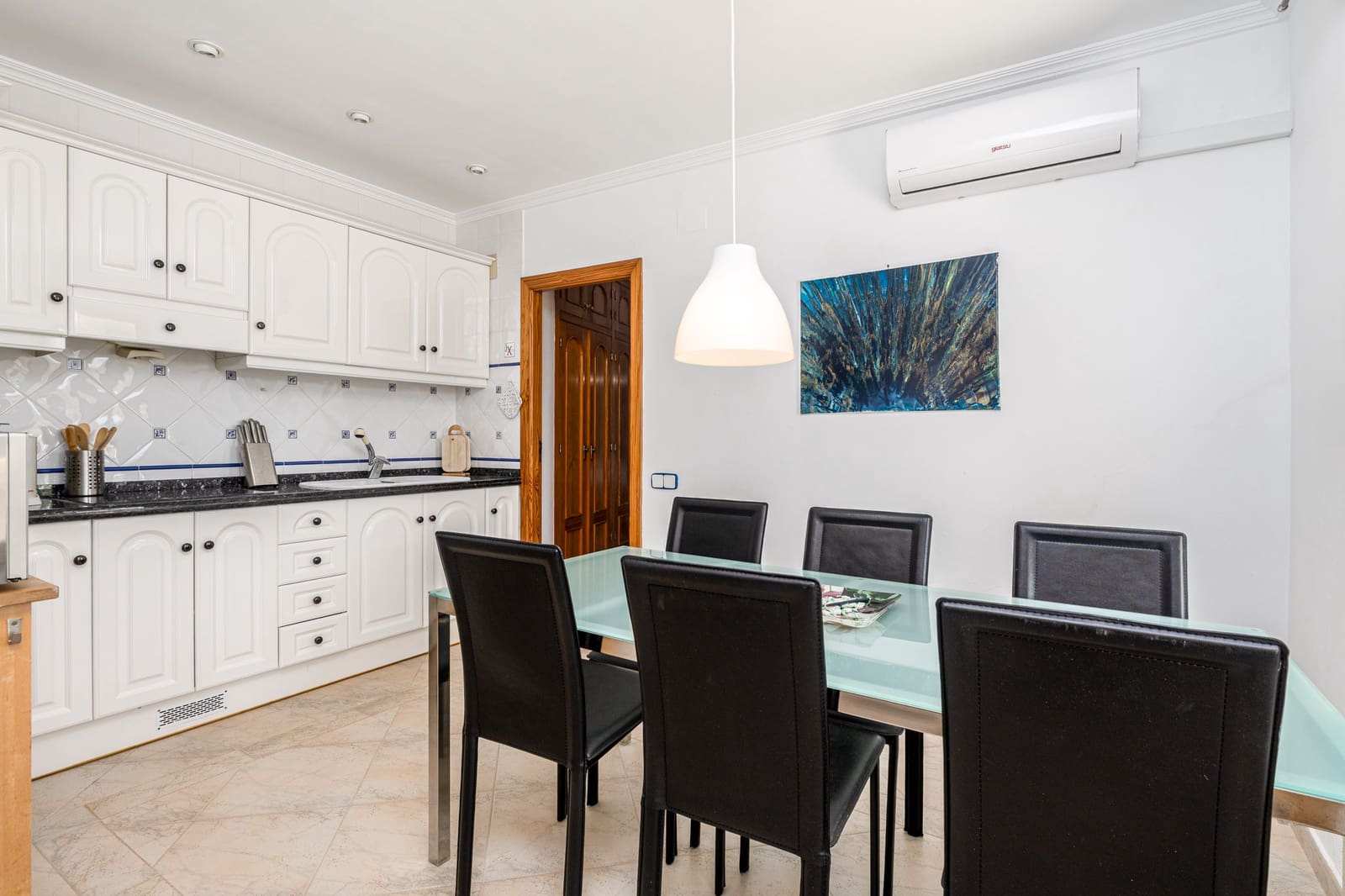 4 chambre Villa/Maison à vendre à Calpe / Calp avec piscine garage - 849 000 € (Ref: 9494895)