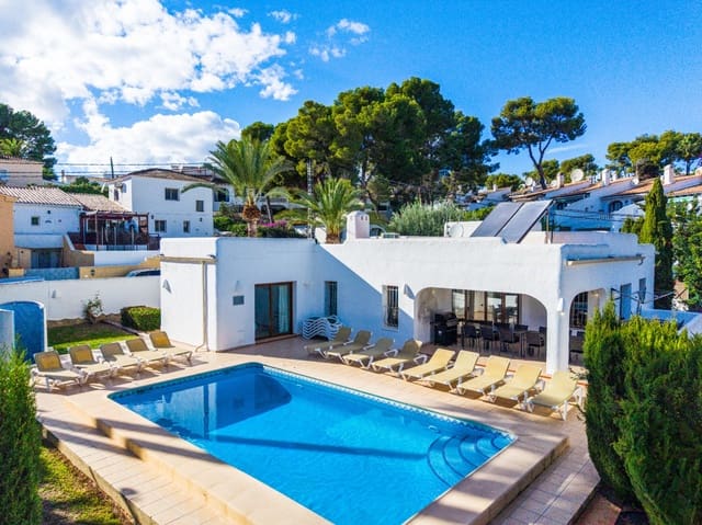 10 makuuhuone Huvila myytävänä paikassa Moraira, Teulada-Moraira mukana uima-altaan 
autotalli - 895 000 € (Ref: 9494897)