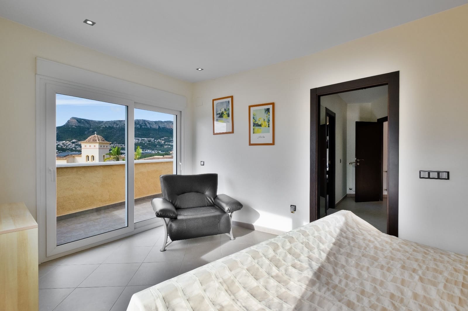 3 bedroom Villa for sale in Calpe / Calp with pool garage - € 995,000 (Ref: 9494898)