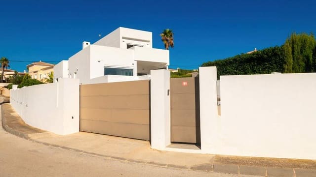 4 chambre Villa/Maison à vendre à Calpe / Calp avec piscine garage - 1 380 000 € (Ref: 9494899)