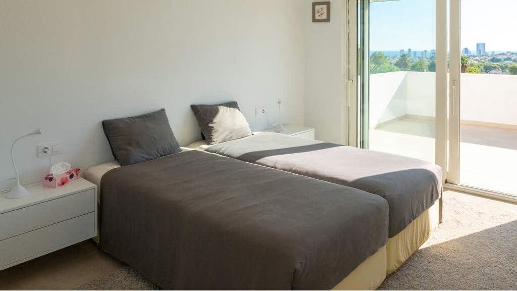 4 bedroom Villa for sale in Calpe / Calp with pool garage - € 1,380,000 (Ref: 9494899)