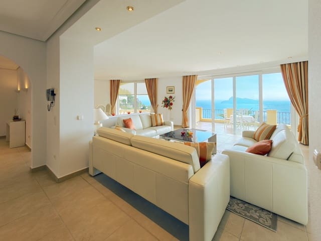 5 sovrum Villa till salu i Altea med pool garage - 1 450 000 € (Ref: 9494900)