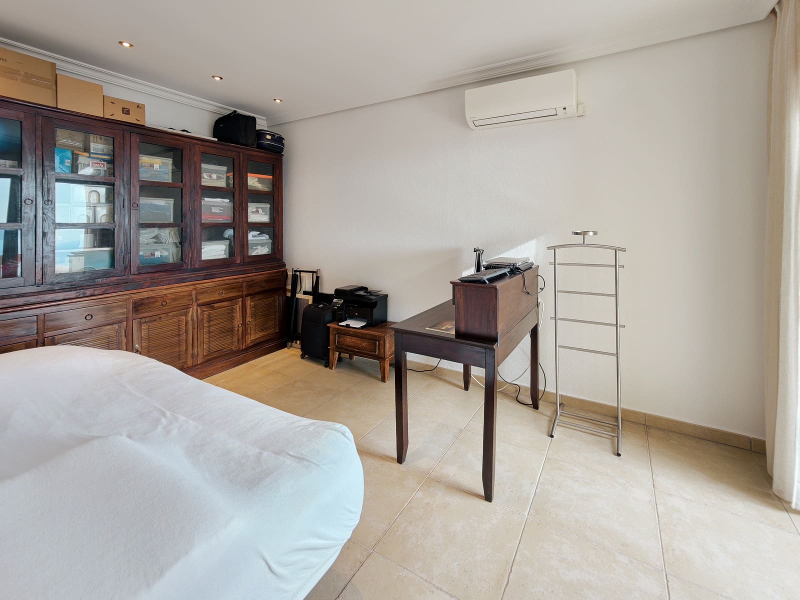 5 bedroom Villa for sale in Altea with pool garage - € 1,450,000 (Ref: 9494900)