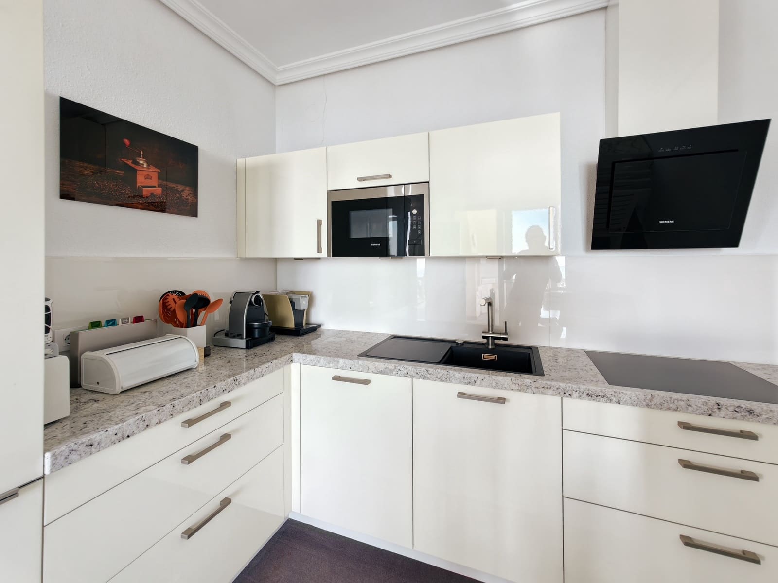 5 bedroom Villa for sale in Altea with pool garage - € 1,450,000 (Ref: 9494900)