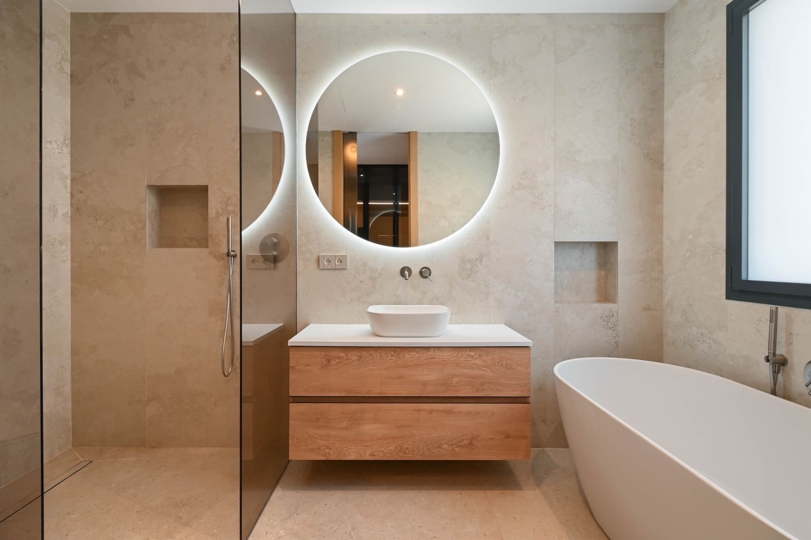 4 bedroom Villa for sale in Benissa with pool - € 3,195,000 (Ref: 9494903)