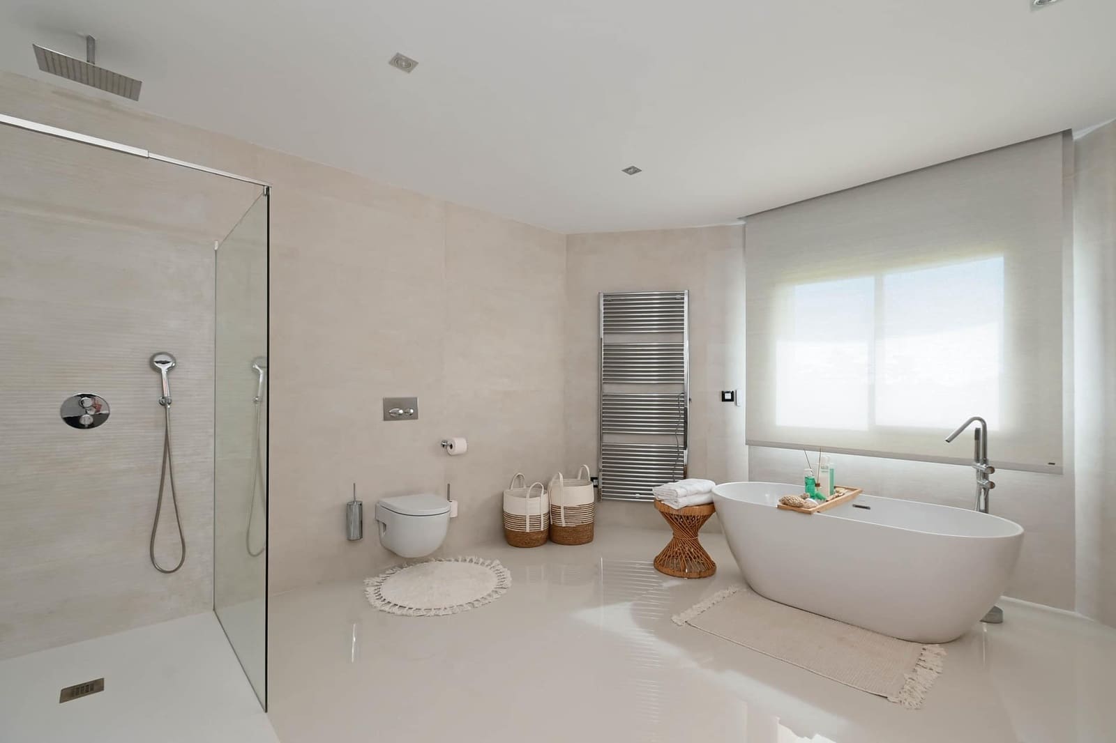 5 bedroom Villa for sale in Benissa - € 3,500,000 (Ref: 9494904)