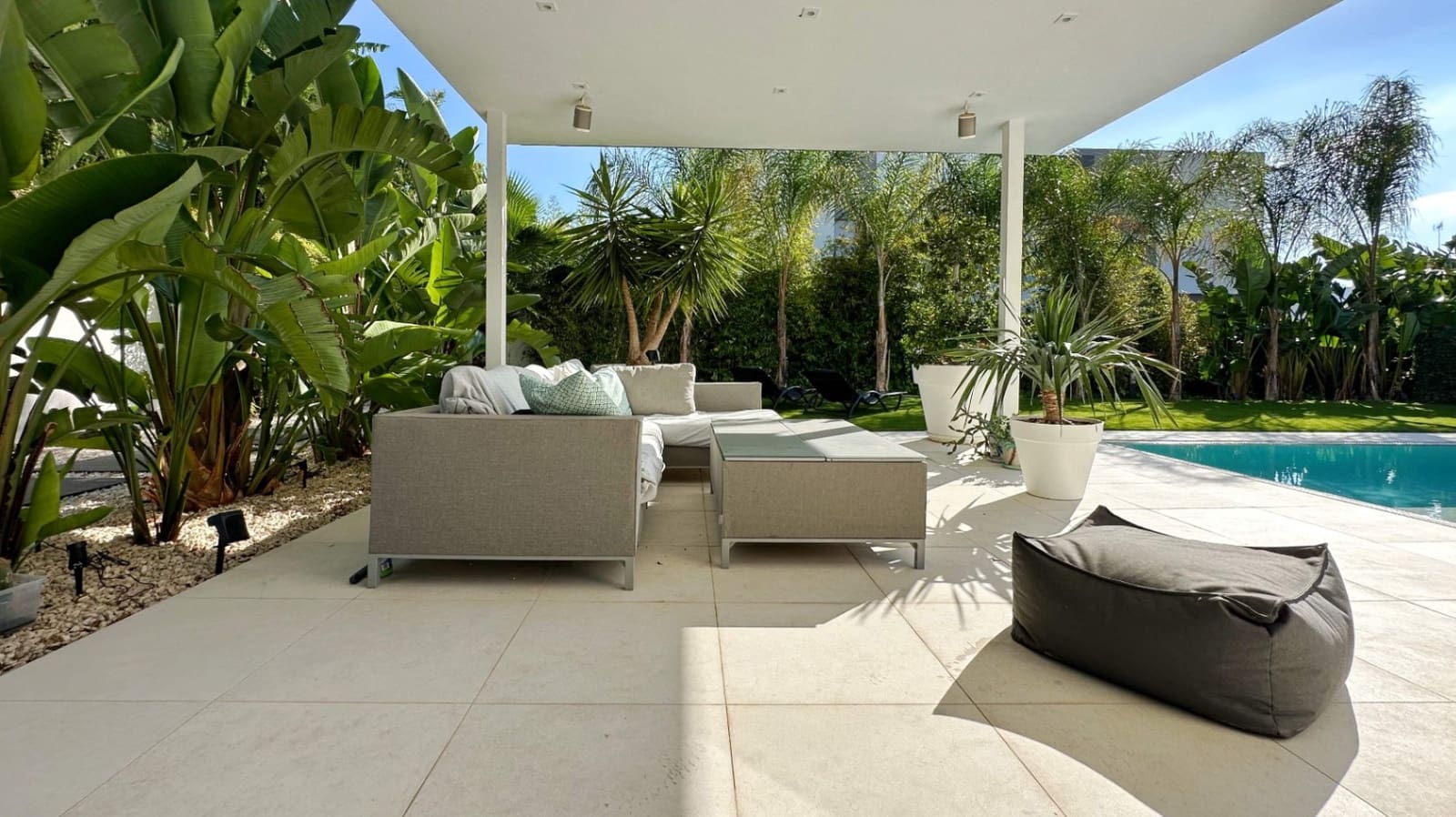 2 soveværelse Villa til salg i Calpe / Calp med swimmingpool garage - € 1.140.000 (Ref: 9494905)