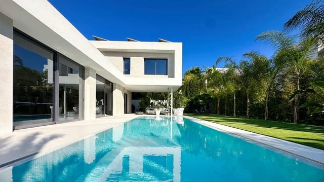 2 soveværelse Villa til salg i Calpe / Calp med swimmingpool garage - € 1.140.000 (Ref: 9494905)