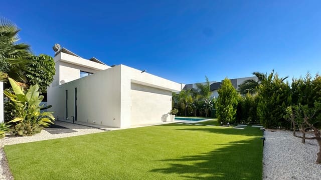 2 soveværelse Villa til salg i Calpe / Calp med swimmingpool garage - € 1.140.000 (Ref: 9494905)