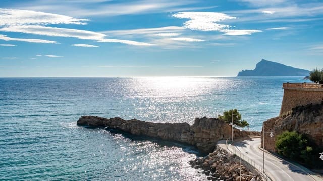 4 quarto Apartamento para venda em Altea com piscina garagem - 599 000 € (Ref: 9494907)