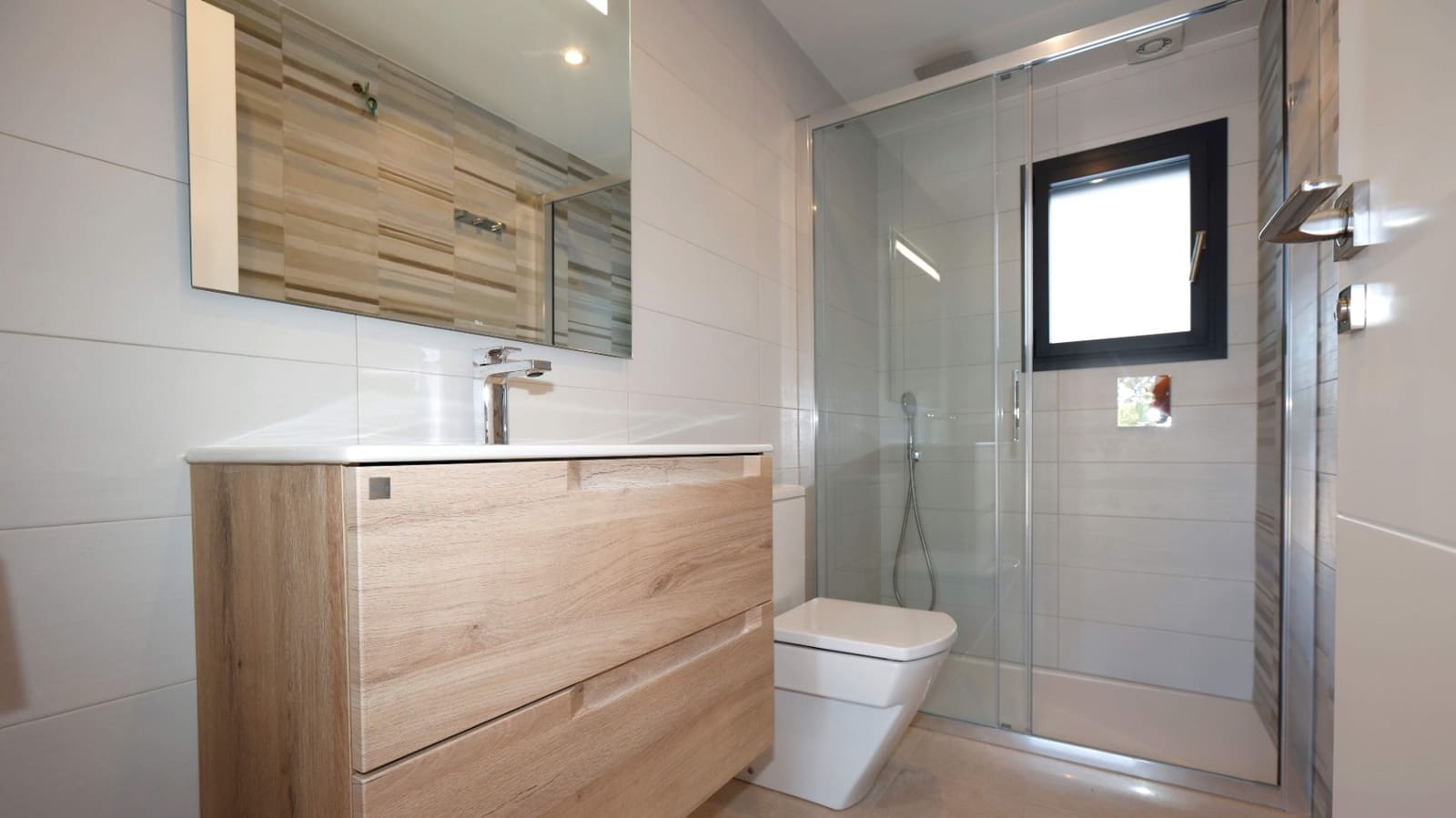 4 bedroom Villa for sale in Calpe / Calp with pool garage - € 840,000 (Ref: 9494908)