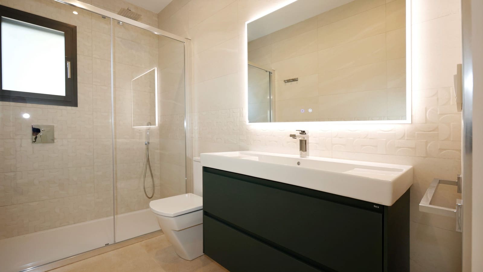 4 bedroom Villa for sale in Calpe / Calp with pool garage - € 840,000 (Ref: 9494908)