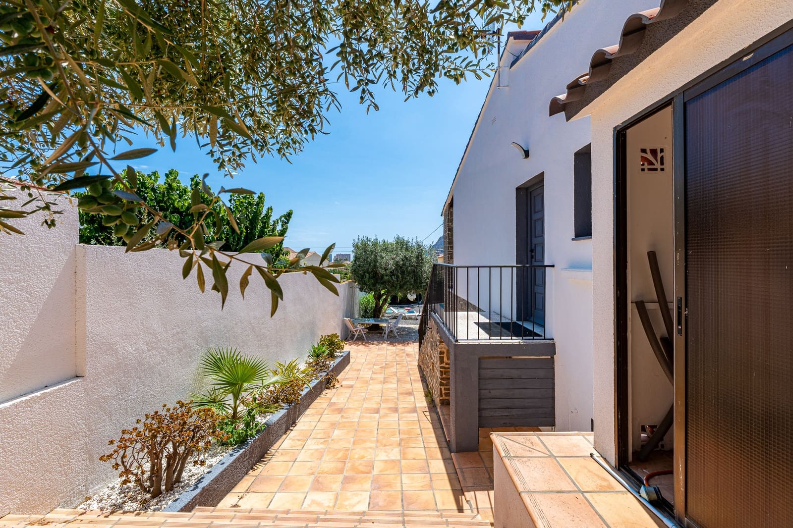 5 bedroom Villa for sale in Calpe / Calp with pool - € 749,000 (Ref: 9494909)