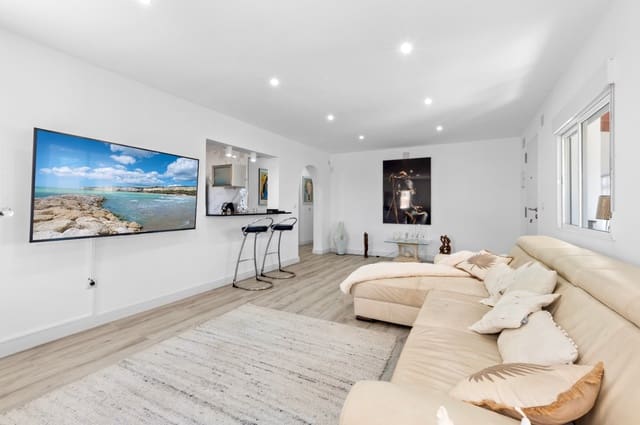 3 bedroom Villa for sale in Calpe / Calp with pool - € 535,000 (Ref: 9494910)