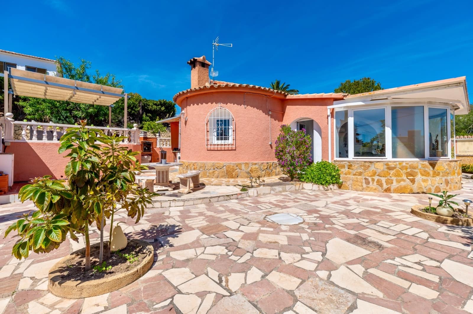 3 Zimmer Villa zu verkaufen in Calpe / Calp mit Pool Garage - 535.000 € (Ref: 9494910)