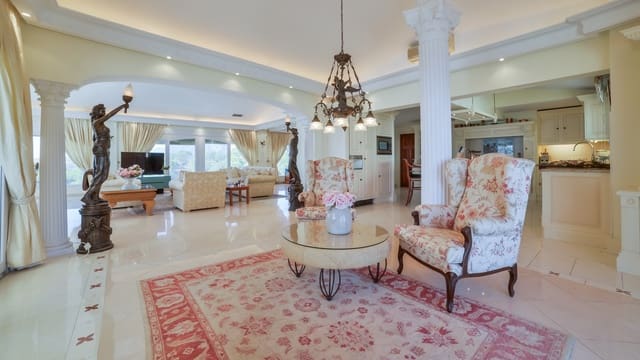 5 sovrum Villa till salu i Altea med pool garage - 1 950 000 € (Ref: 9494911)