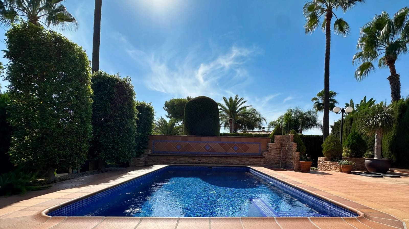 4 bedroom Villa for sale in Benidorm with pool garage - € 875,000 (Ref: 9494912)