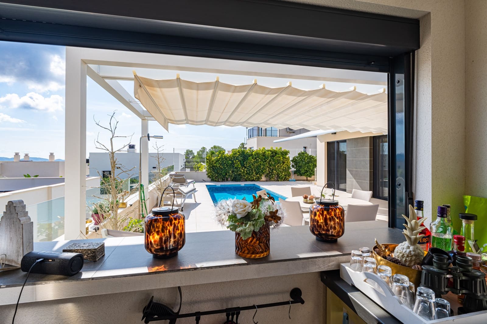 5 bedroom Villa for sale in Polop with pool garage - € 649,000 (Ref: 9494915)