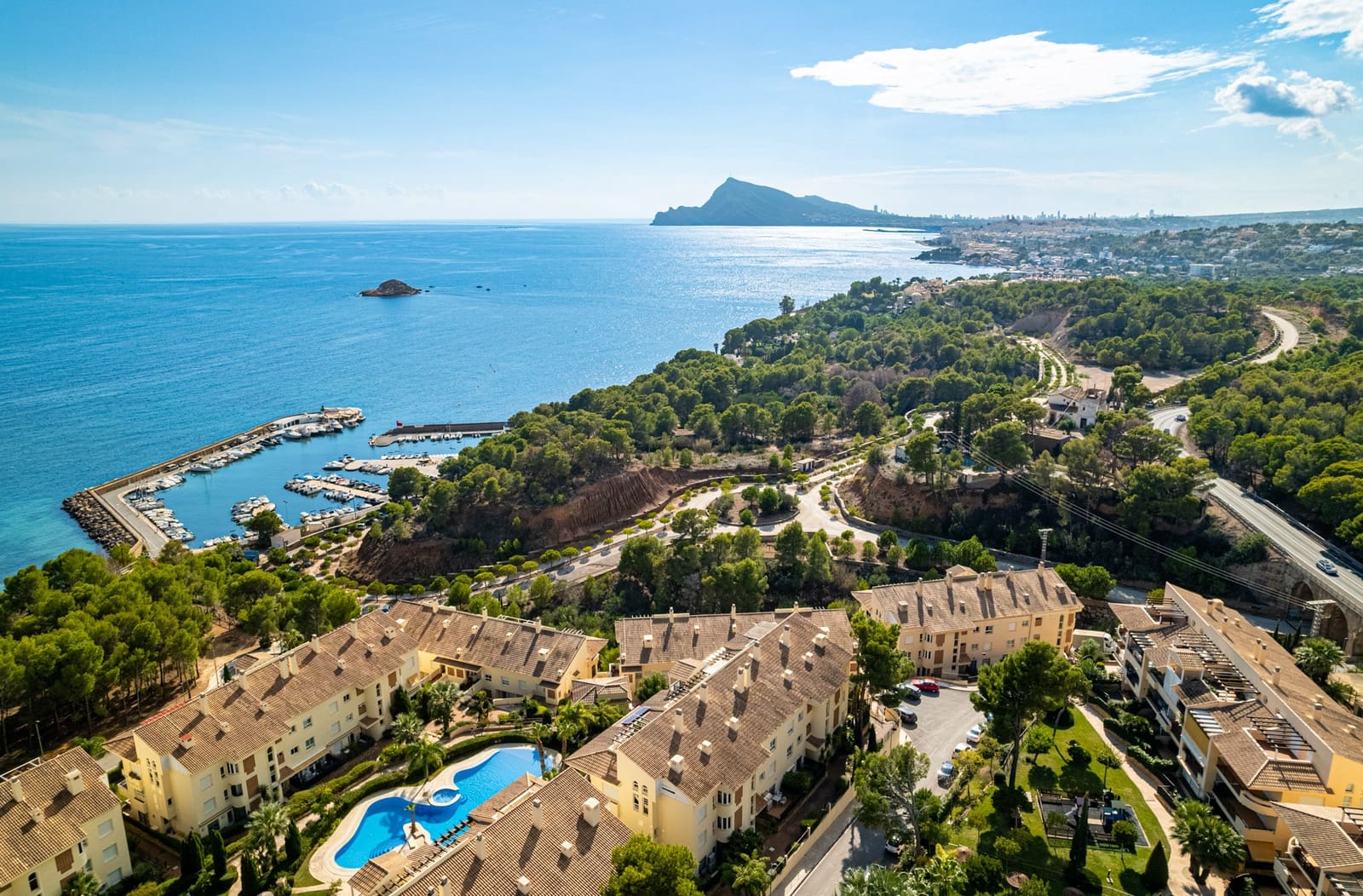 3 slaapkamer Penthouse te koop in Altea met garage - € 460.000 (Ref: 9494916)