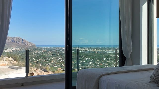 3 makuuhuone Huvila myytävänä paikassa Monte Solana, Pedreguer mukana uima-altaan - 755 000 € (Ref: 9494917)