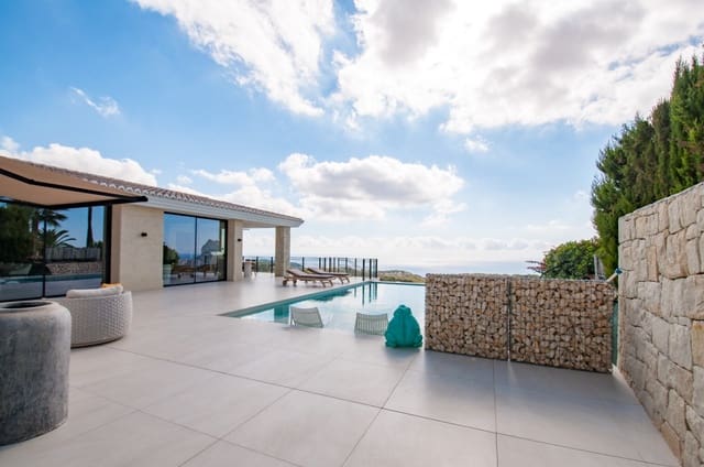 3 soveværelse Villa til salg i Benissa med swimmingpool garage - € 2.600.000 (Ref: 9494918)