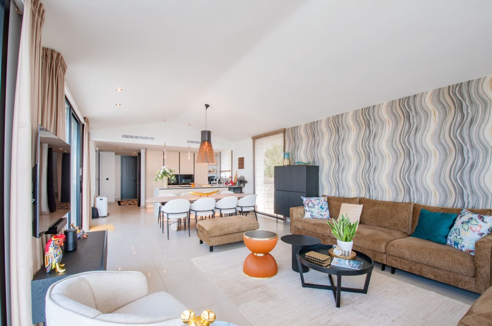 3 bedroom Villa for sale in Benissa with pool garage - € 2,600,000 (Ref: 9494918)