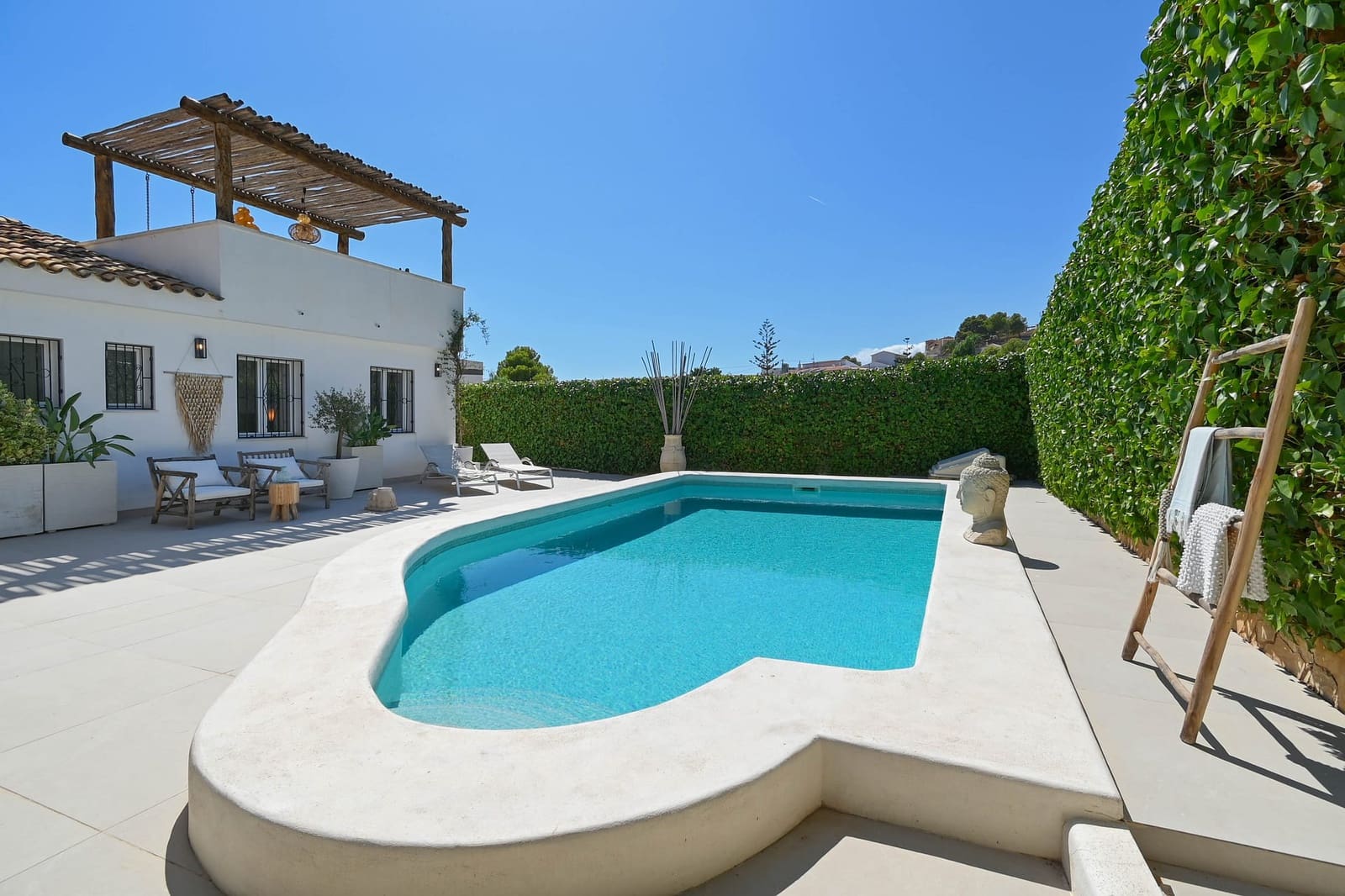 2 bedroom Villa for sale in Altea - € 695,000 (Ref: 9494919)