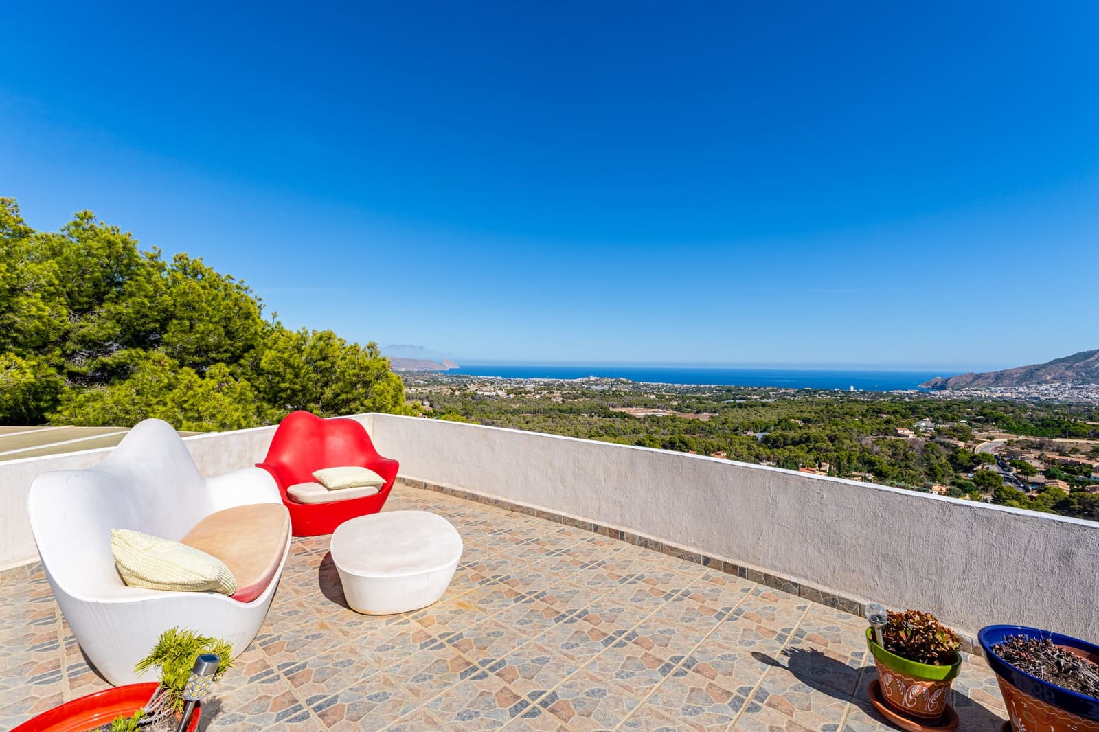 5 bedroom Villa for sale in Alfaz del Pi / L'Alfas del Pi with pool garage - € 1,350,000 (Ref: 9494920)