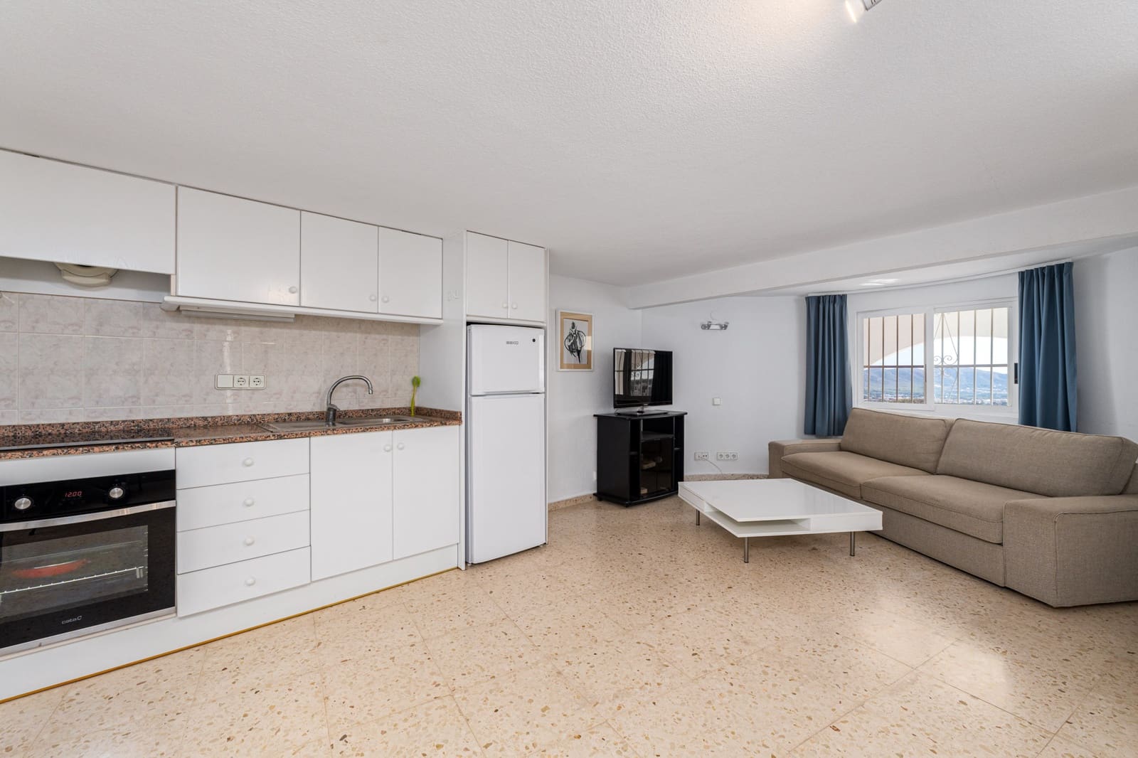 5 bedroom Villa for sale in Alfaz del Pi / L'Alfas del Pi with pool garage - € 1,350,000 (Ref: 9494920)