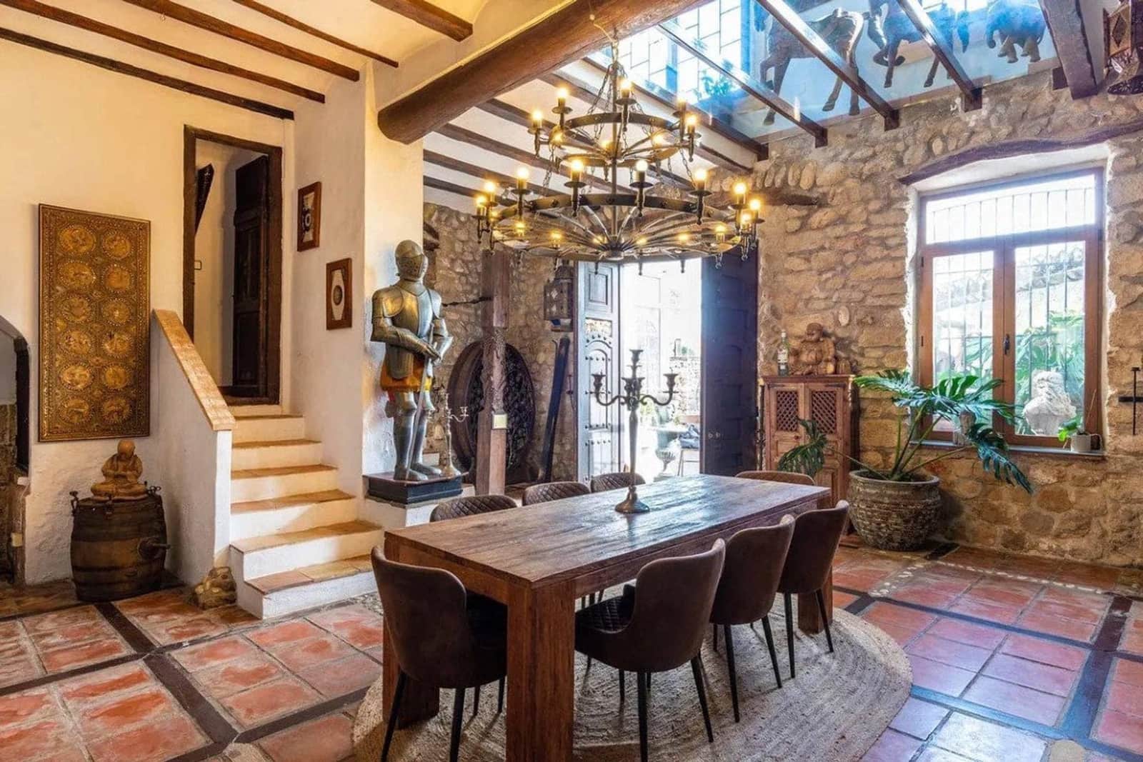 6 bedroom Finca/Country House for sale in Jalon / Xalo - € 1,050,000 (Ref: 9494921)