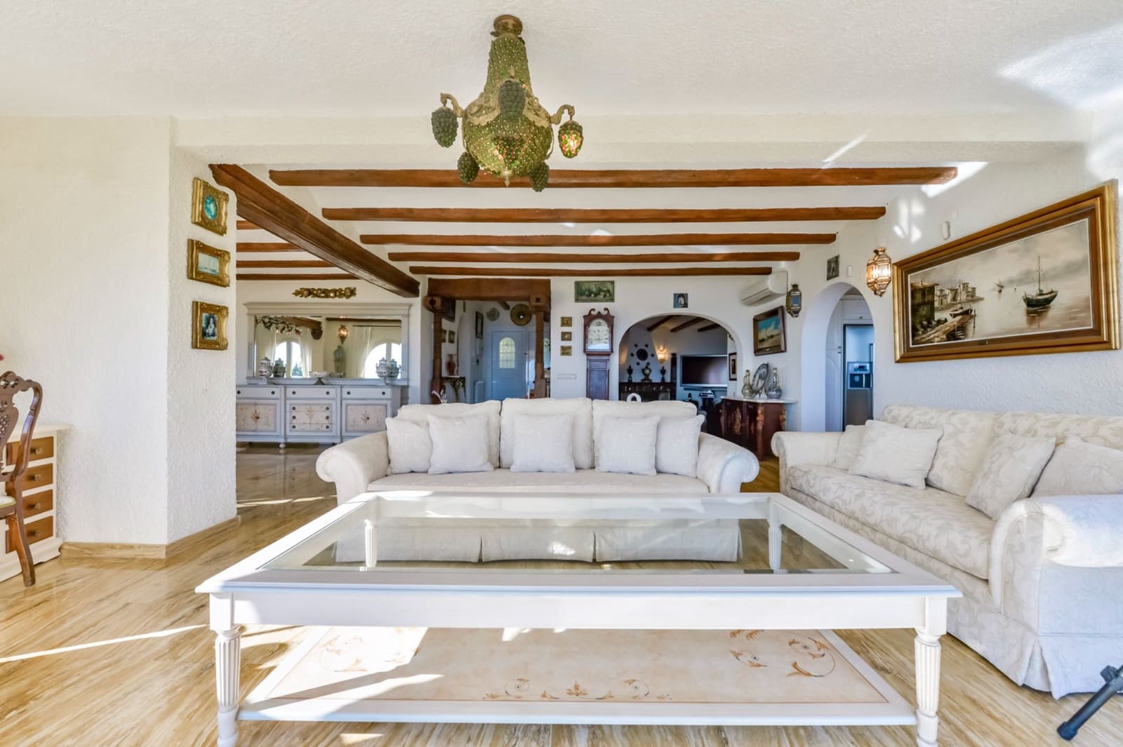 6 bedroom Villa for sale in Altea with pool garage - € 2,930,000 (Ref: 9494922)