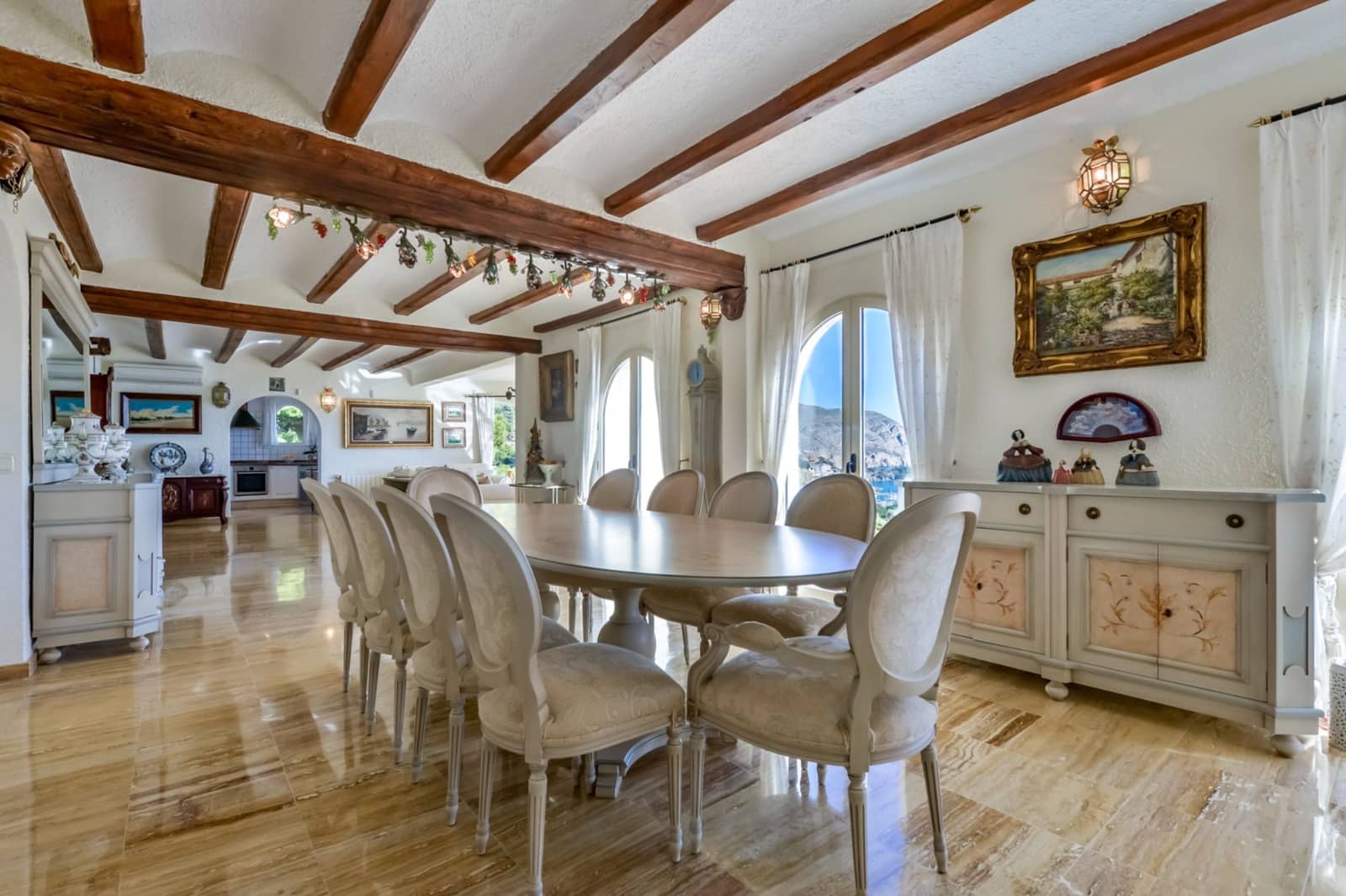 6 bedroom Villa for sale in Altea with pool garage - € 2,930,000 (Ref: 9494922)