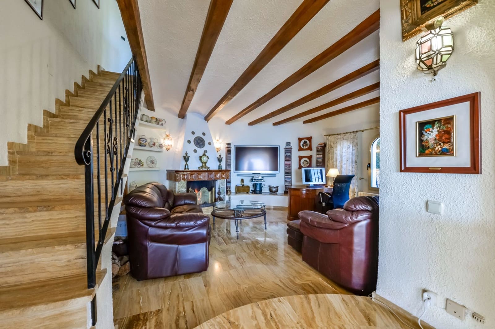 6 bedroom Villa for sale in Altea with pool garage - € 2,930,000 (Ref: 9494922)