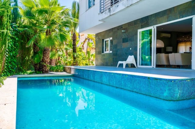 4 soverom Villa til salgs i Albir, Alfaz del Pi / L'Alfàs del Pi med svømmebasseng garasje - € 990 000 (Ref: 9494924)